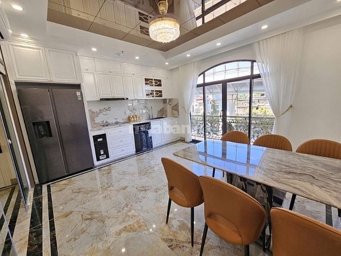 Bán nhà mặt phố Đại La, 60m2, 7 tầng, MT5m, hoa hậu MP, quá hiếm, đẹp.