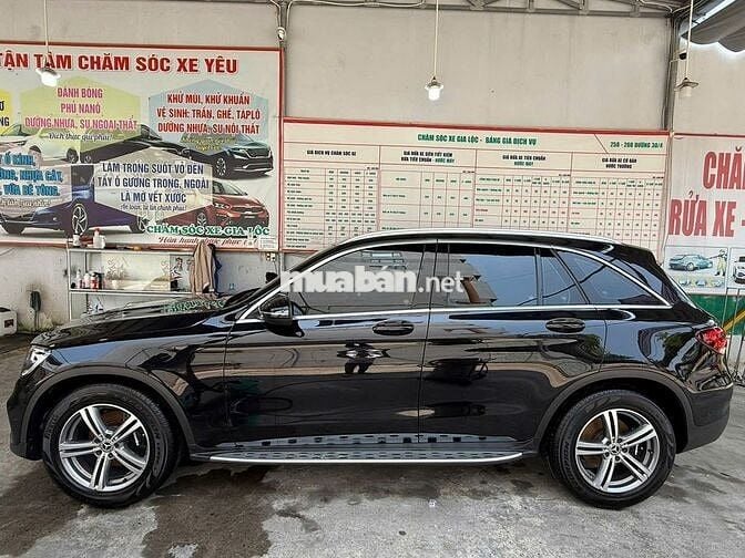 Mercedes-Benz GLC 200 2022 Đen 20000 km