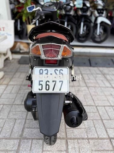 Yamaha Luvias 125cc Đen Xám Xanh