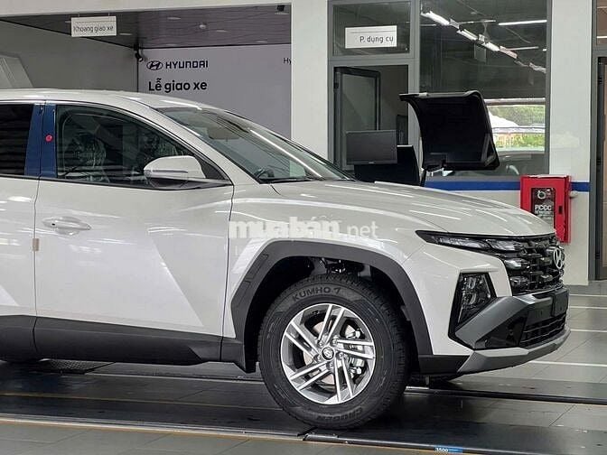 Hyundai Tucson 2025 Trắng 5 chỗ