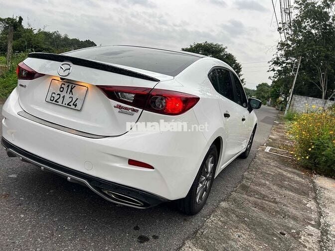 Mazda 3 2018 1.5 AT Sedan - 85000 km