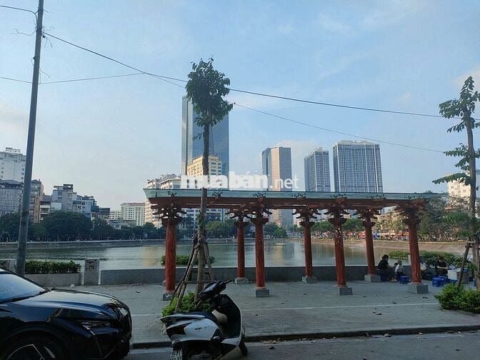 Cho thuê mặt bằng ngang 12m chung cư văn phòng Ngọc Khánh Plaza