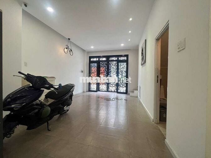 LÂM VĂN BỀN - HẺM 7M XE HƠI TRÁNH - NHÀ 3 TẦNG - XE HƠI NGỦ TRONG NHÀ