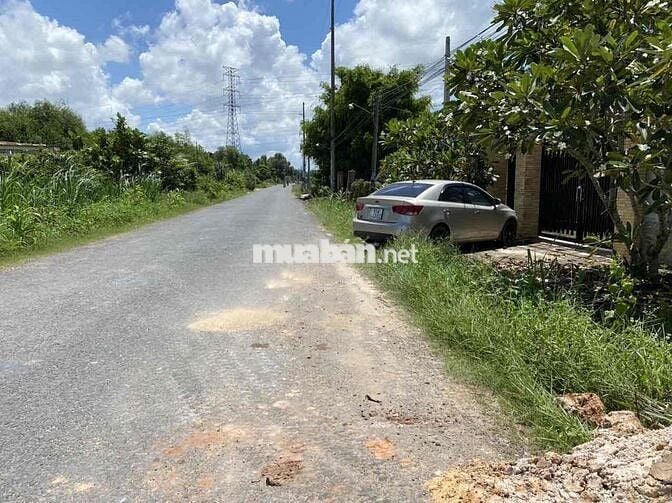 đất MT nhựa lớn kinh doanh mọi ngành nghề….