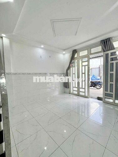 Nhà Mới 4x9m 1Lầu Đúc (2PN 2WC) Hẻm 5m Cụt. Hương Lộ 2 Thông LVQ