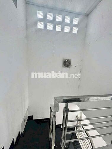 Nhà Mới 4x9m 1Lầu Đúc (2PN 2WC) Hẻm 5m Cụt. Hương Lộ 2 Thông LVQ