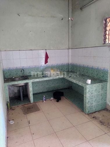 Cho thuê nhà MT đường DT830 (Đường nhựa 12m)