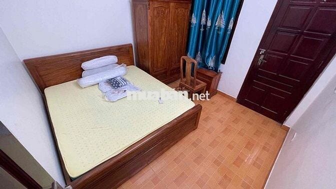 Cho thuê nhà 3PN ngõ 390 Nguyễn Văn Cừ chính chủ