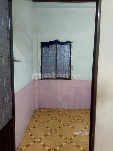 Cho thuê nhà MT đường DT830 (Đường nhựa 12m)