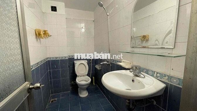 Cho thuê nhà 3PN ngõ 390 Nguyễn Văn Cừ chính chủ