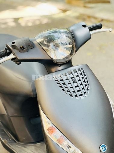 PIAGGIO ZIP 100cc MÀU GHI XÁM ĐỜI CAO 2023
