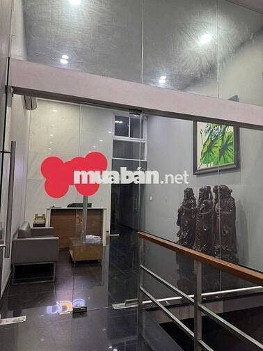 Cần tiền bán gấp nhà mặt tiền Đường Cộng Hoà