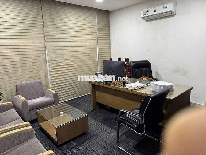 Cần tiền bán gấp nhà mặt tiền Đường Cộng Hoà