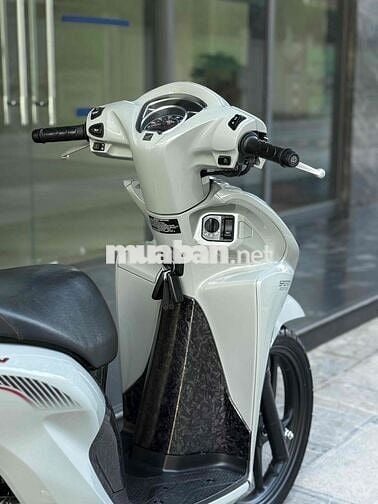 Honda Vision Thể Thao cuối 2024 số Vip 3339