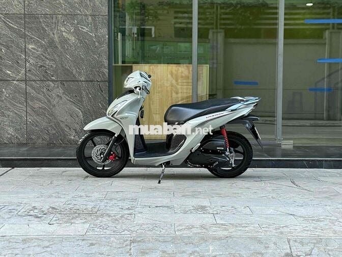 Honda Vision Thể Thao cuối 2024 số Vip 3339