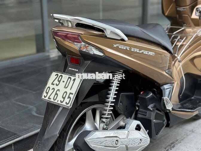Honda Airblade 125 2017 Vàng đồng 3D 29D1