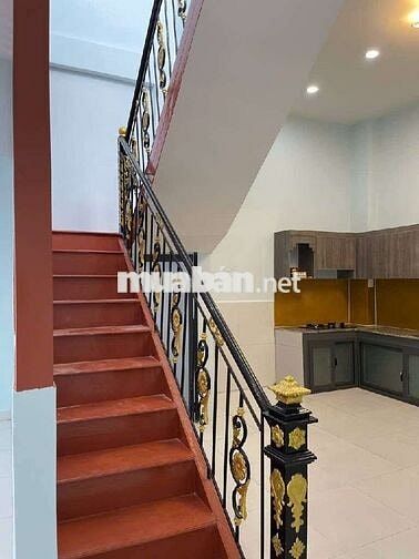 BÁN NHÀ HXH , TRUNG TÂM BT , LÔ GÓC , 4PN , 75M2 GIÁ 4Đ NHỈNH