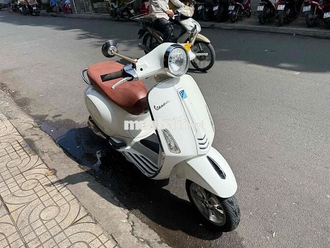 vespa primavera
