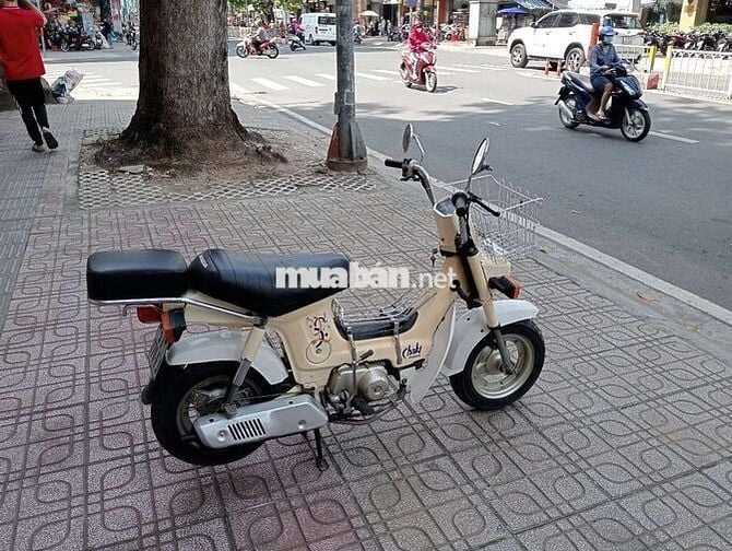 Honda Chaly 1984 Trắng kem