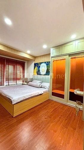 Kẹt tiền kinh doanh bán nhanh thu vốn nhà Trần Xuân Soạn, Q7