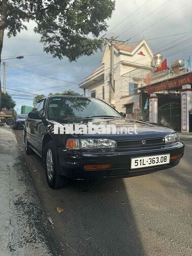 Honda Accord 1994 2.0 MT - 88888 km