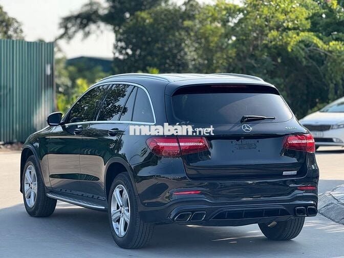 Mercedes-Benz GLC250 4Matic 2016 model 2017