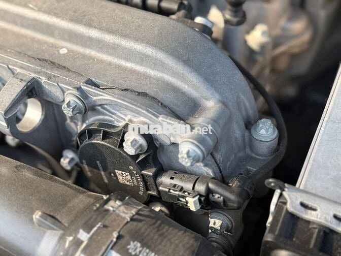 Mercedes-Benz GLC250 4Matic 2016 model 2017