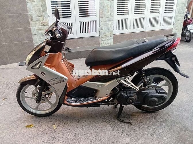 Novou 4 ,đẹp, mạnh,có cavet đầy đủ.