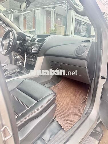 Mazda BT-50 Bạc Số sàn