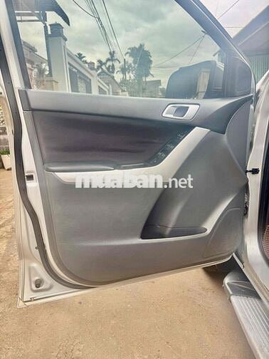 Mazda BT-50 Bạc Số sàn