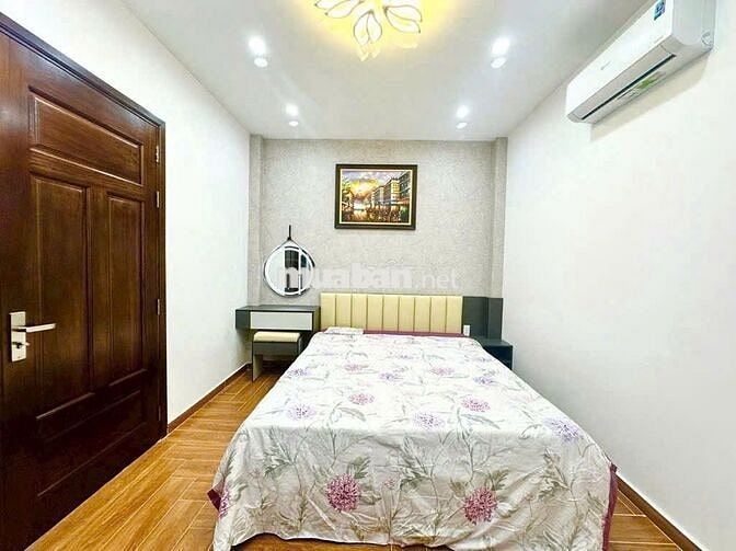 BÁN NHÀ MỚI 4 T- HXH 6M- DT  60M2- HTP- HÀNG XÓM QUẬN 7- GIÁ HƠN 6 TỶ.