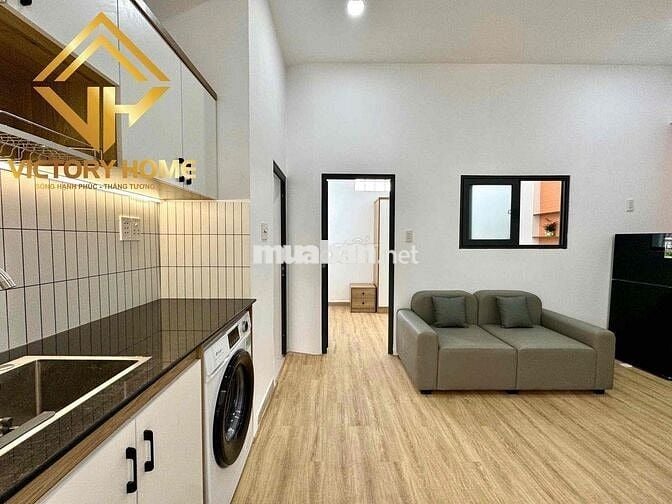 1 Phòng Ngủ - 40m2 - Full Nội Thất - Máy Giặt Riêng- Khu Sân Bay