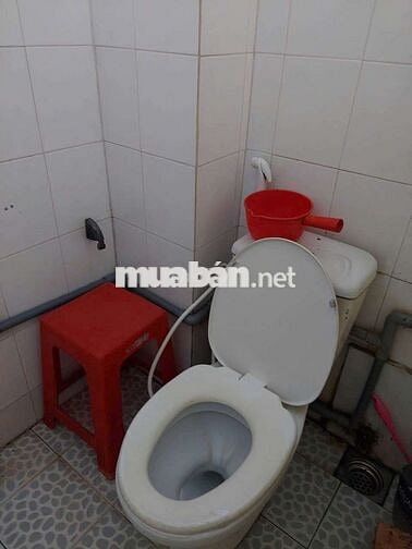 Phòng gác xép lửng nhỏ, giờ giấc tự do, tolet riêng Tân Khai p4 T Bình
