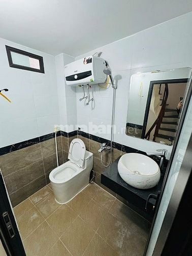 Bán nhà phố Tân Khai, Hoàng Mai, DT 30m2 x 4.5 tầng, ngõ xe ba gác