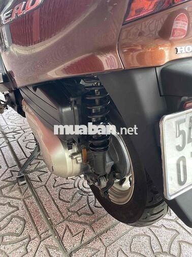 Honda lead 110Fi may zin em ngay chu giao can cuoc