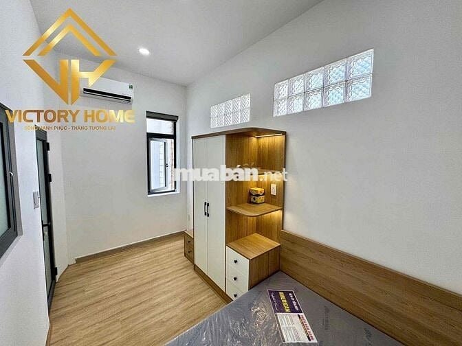 1 Phòng Ngủ - 40m2 - Full Nội Thất - Máy Giặt Riêng- Khu Sân Bay