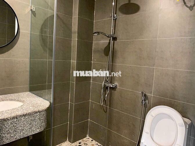 Cho thuê nhà mới, căn góc, Đội Cấn, pccc, Thang máy; 93m2* 5.5T- 33 Tr