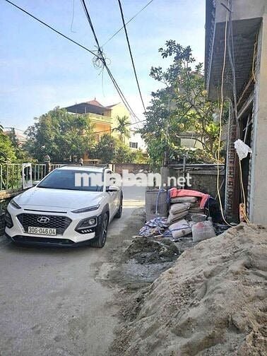 NHÀ BÁT KHỐI 5 TẦNG THANG MÁY NGÕ THÔNG ÔTÔ 7 CHỖ VÀO NHÀ GẦN CẦU