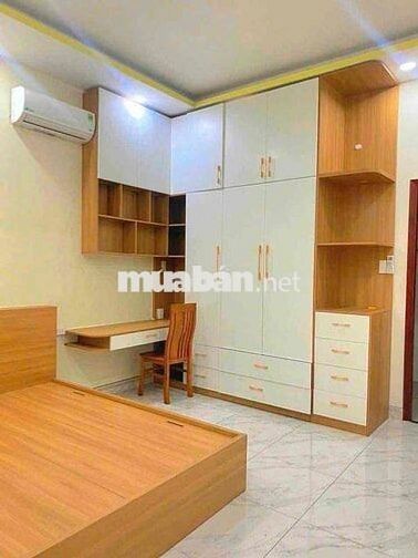 cho thuê nhà gần siêu thị Bigc Go có nội thất , sân oto