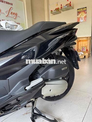 pcx 2016 . lướt 1700km .bao ko tua .zin nguyên bản