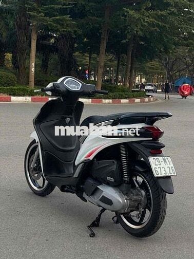 Liberty 125 ABS động cơ iget