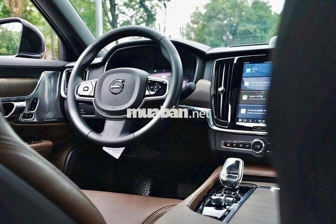 Volvo S90 2023 Đen Bản Trục Dài - Mild Hybrid