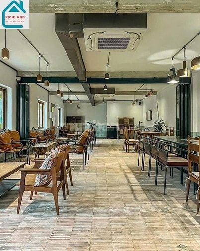 Cho thuê nhà mặt tiền 19 Trần Cao Vân, Đa Kao Q1- Diện tích: 15m x 50m