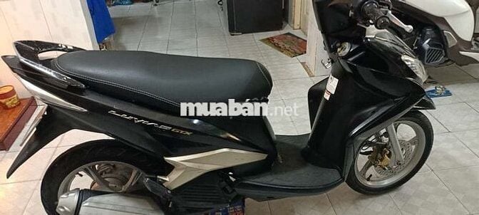 Yamaha Luvias FI Đen vàng đồng