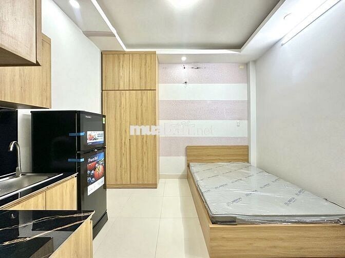 Phòng 120/ Thích Quảng Đức Phú Nhuận 30m2 FNT. Giá 4,5 triệu/ tháng