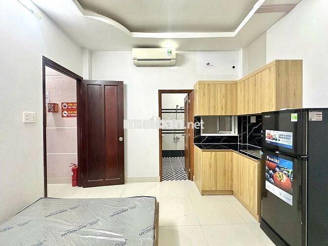 Phòng 120/ Thích Quảng Đức Phú Nhuận 30m2 FNT. Giá 4,5 triệu/ tháng