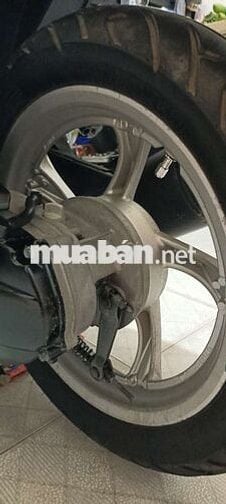 Yamaha Luvias FI Đen vàng đồng