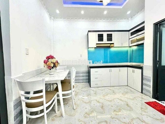 🧧🧧🧧🧧GIÁP QUẬN 7 NHÀ MỚI TINH CÓ PHÒNG DƯỚI ĐẤT 🧧🧧🧧🧧