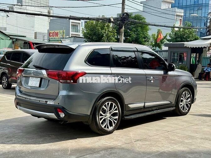 Mitsubishi Outlander CVT 2019 Xám 36.900 km