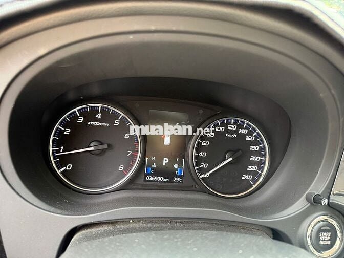 Mitsubishi Outlander CVT 2019 Xám 36.900 km